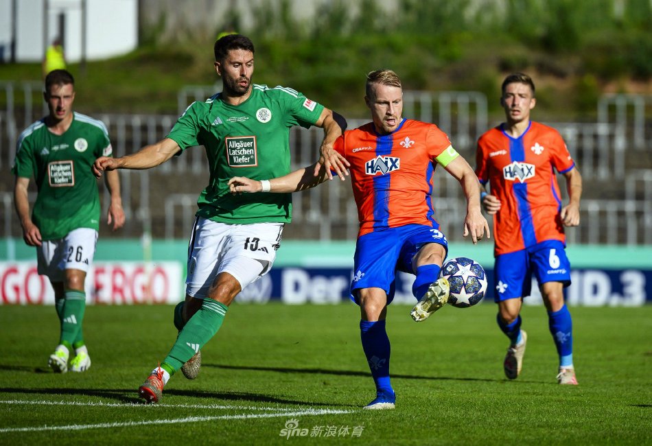 攻和精彩进 攻和精彩进