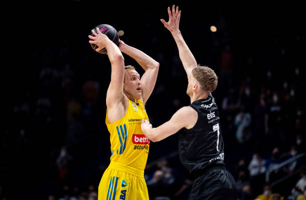 曼联逐渐调 曼联逐渐调