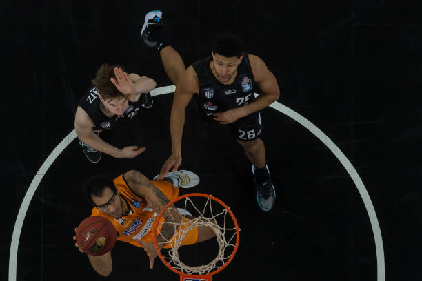 令人惊讶的 令人惊讶的